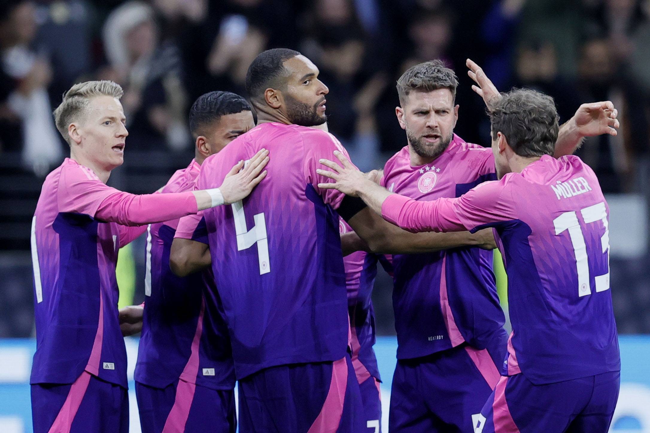 关于瑞士队意外淘汰德国队，欧洲杯又一大黑马的信息