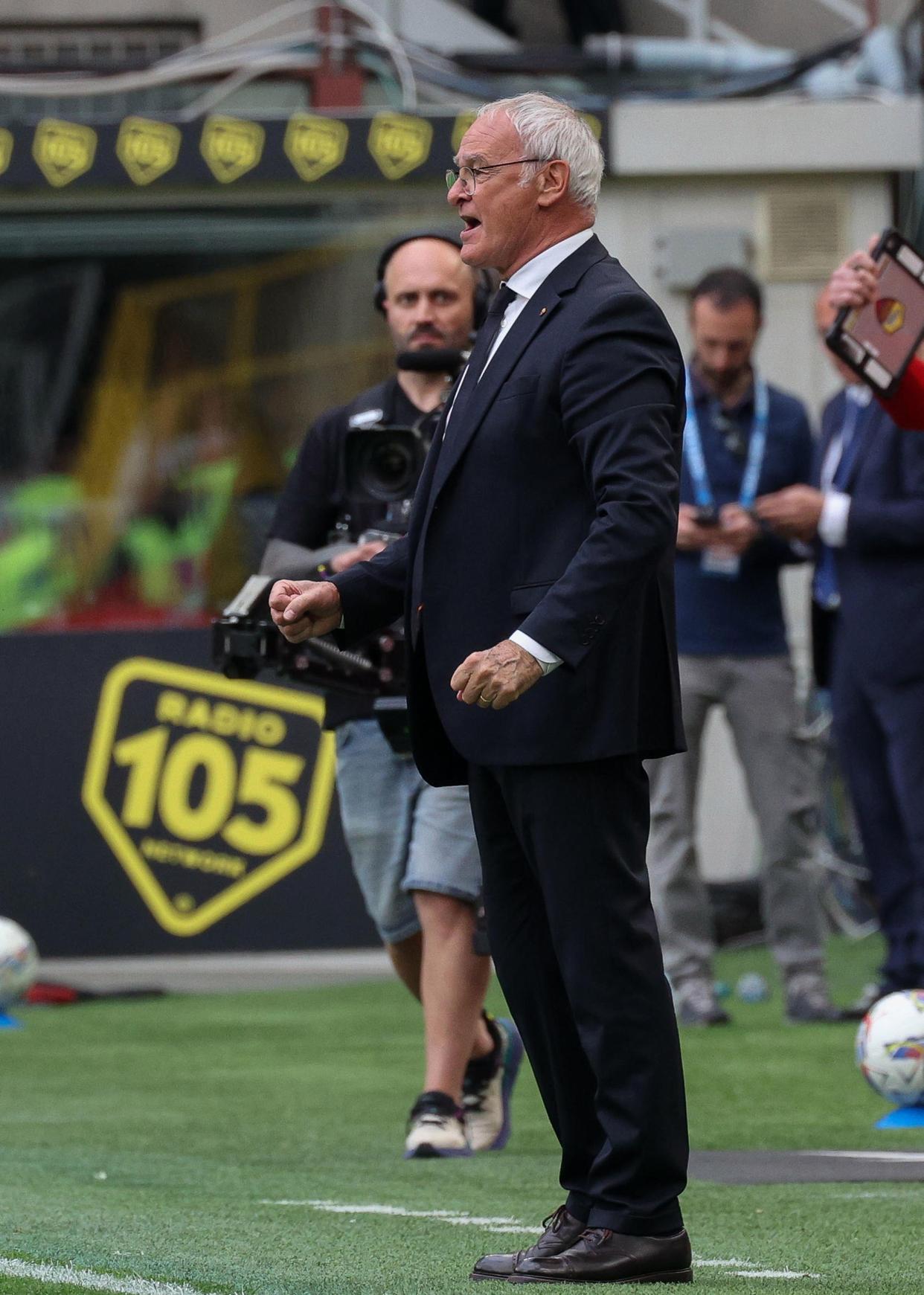 包含罗马后防实力雄厚，限制对手进球效果显著的词条