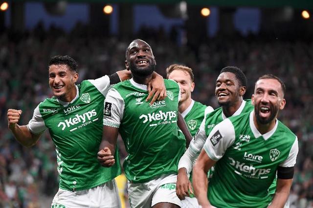 圣埃蒂安主场获胜,积分榜上升 圣埃蒂安主场获胜,积分榜上升