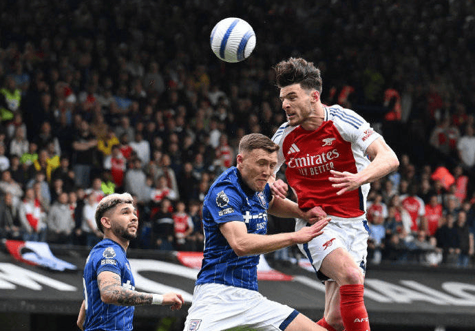 阿森纳客场战胜伯恩茅斯,取得五连胜 阿森纳客场战胜伯恩茅斯,取得五连胜