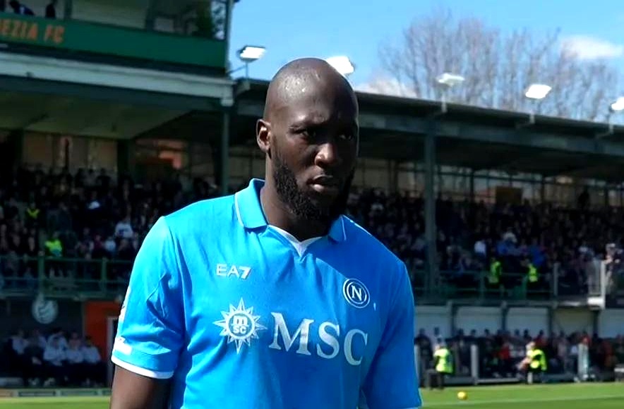 包含那不勒斯客场逆转佛罗伦萨,豪取三分的词条 包含那不勒斯客场逆转佛罗伦萨,豪取三分的词条