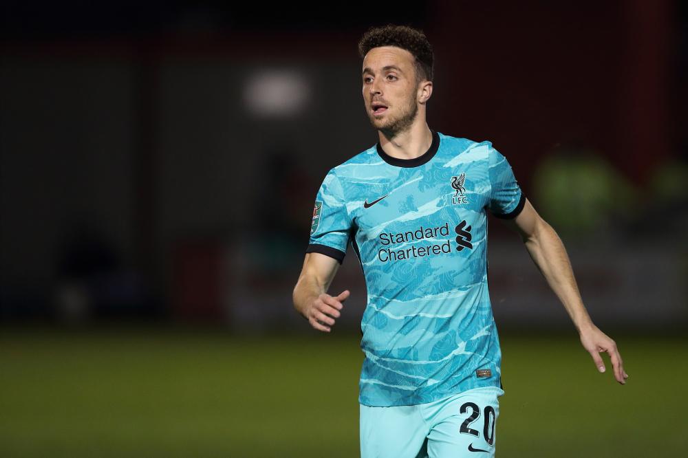 包含特内里费客场大胜，联赛前景一片光明的词条