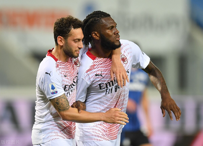 皇家马德里连克尤文,莫拉塔梅开二度助胜的简单介绍 皇家马德里连克尤文,莫拉塔梅开二度助胜的简单介绍